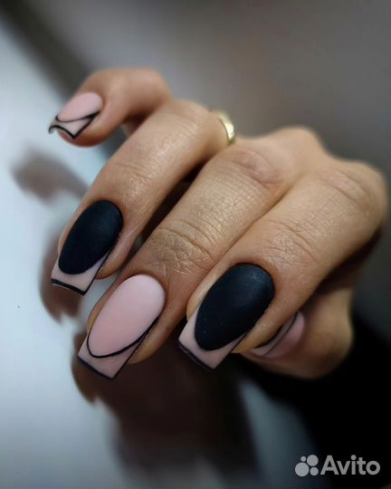 Маникюр/педикюр/наращивание