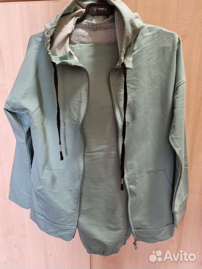 Спортивный костюм для девочки