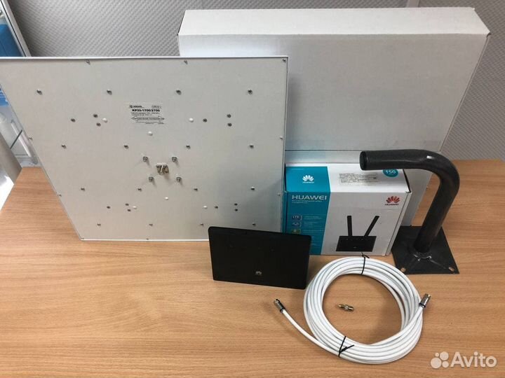 Мощный вариант интернета в дом, антенна и роутер