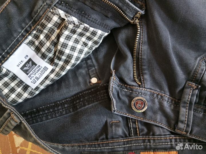 Джинсы женские