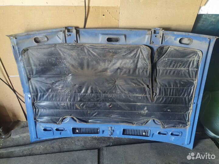 Капот на Ваз 2107