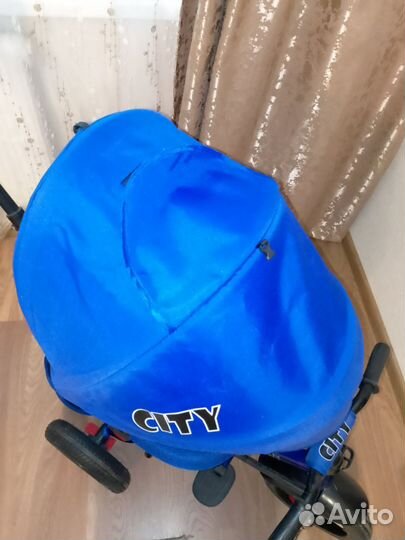 Трехколесный велосипед с родительской ручкой