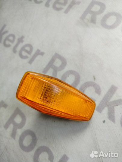 Поворотник в крыло правый Hyundai Elantra XD 2003