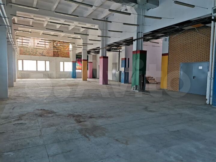 Свободного назначения 1500 м²