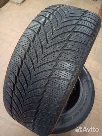 Goodyear UltraGrip Ice 2 235/55 R17