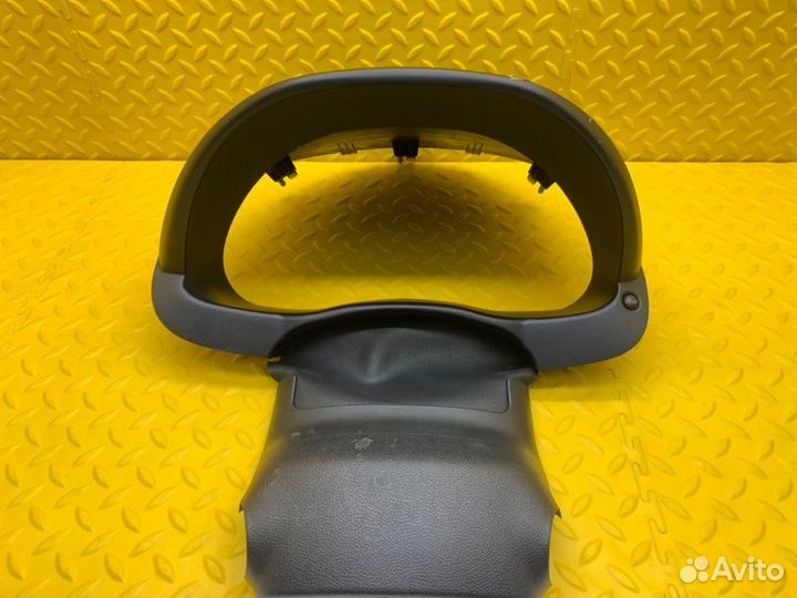 Кожух рулевой колонки Hyundai Solaris седан