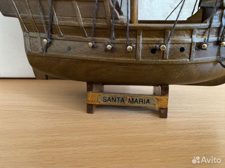 Модель корабля Santa Maria деревянная