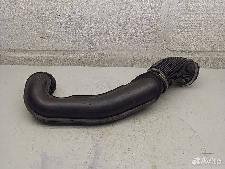 Патрубок воздушного фильтра ford focus 2