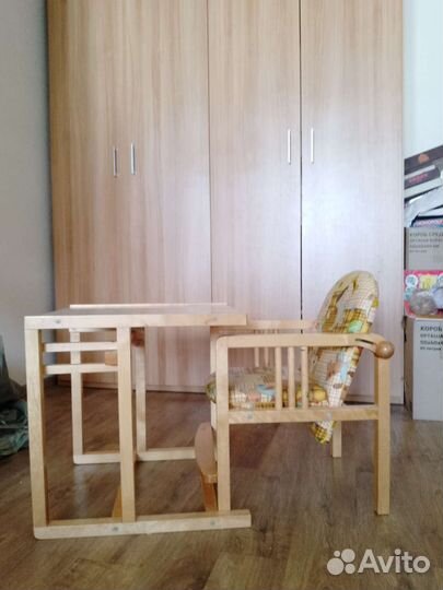 Детский стол и стул