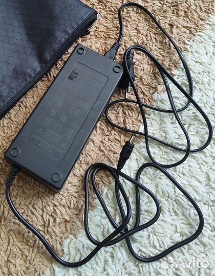 Зарядное устройство для электросамоката Kugoo G3