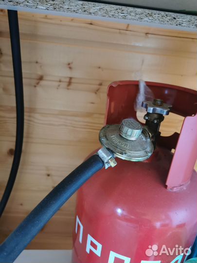 Газовая плита+заправленный балкон 12 литров
