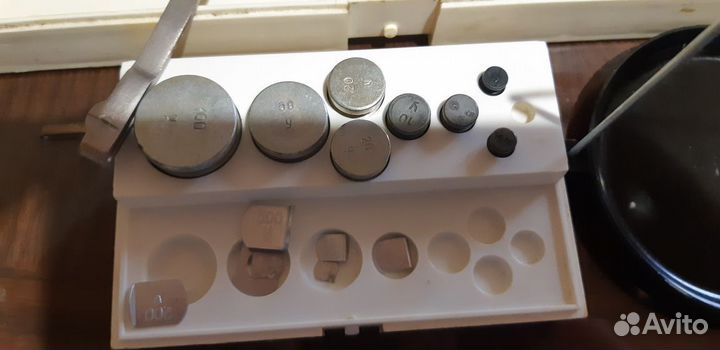 Весы СССР с гирьками