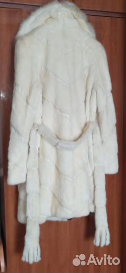 Шуба норковая 42 44 белая