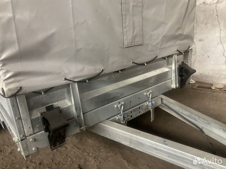 Прицеп легковой