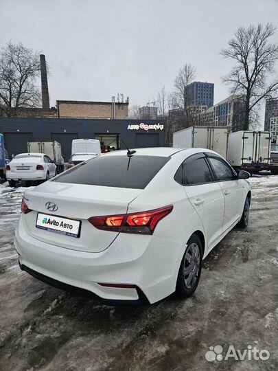 Hyundai Solaris 1.4 AT, 2018, 260 000 км