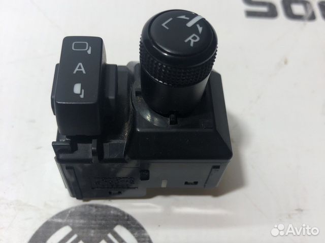 Блок управления зеркалами Toyota Camry V70