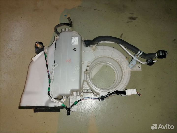 Задняя печка Toyota Ipsum ACM21