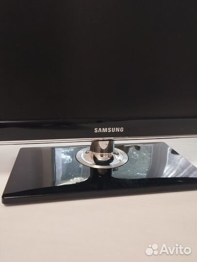 LED телевизор samsung 55см