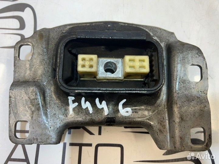 Подушка кпп Ford Focus 3 CB8 1.6L duratec TI-VCT