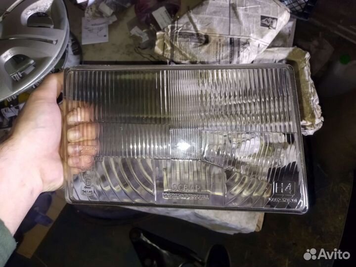 Стекло фары москвич 2141