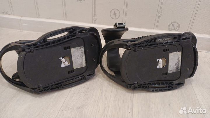 Крепление для сноуборда Burton Malavita Est L