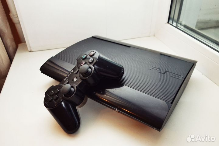 Sony playstation 3 PS3 Super Slim 500GB