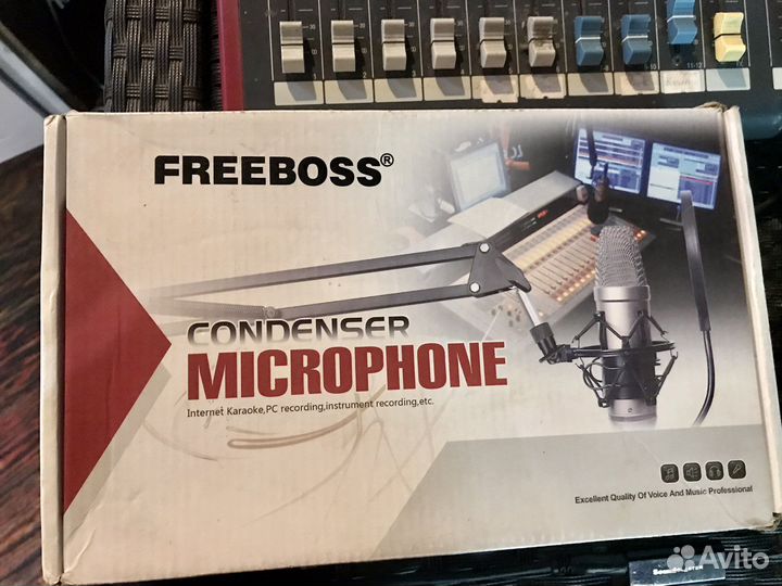 Конденсаторный микрофон Freeboss