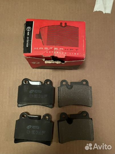 Тормозные колодки Volkswagen Touareg