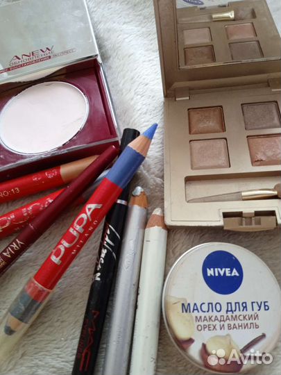 Набор косметики одним лотом