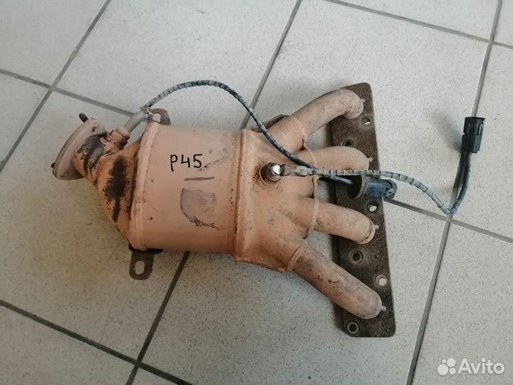 Выпускной коллектор Калина 2 21127 двс с катализат