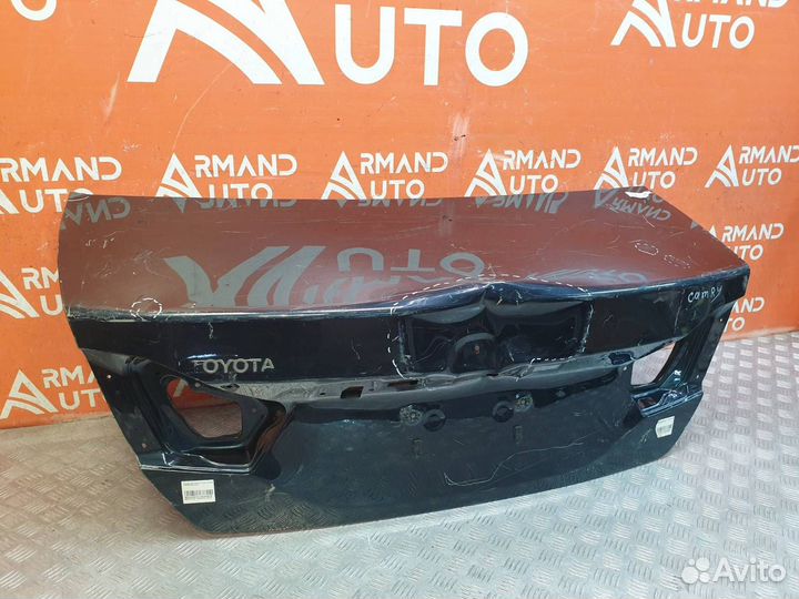 Крышка багажника Toyota Camry 7 XV50 2011-2018
