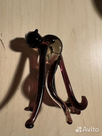 Стеклянная фигурка кот