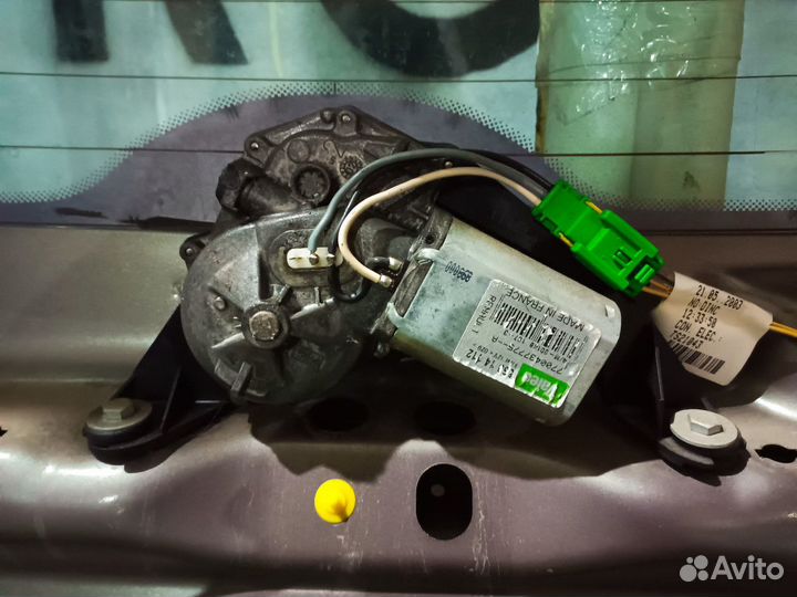Мотор стеклоочистителя Renault Scenic 1