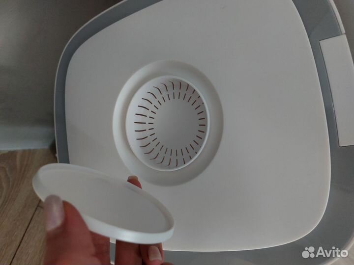 Контейнер пищевой с крышкой