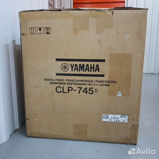 Пианино Yamaha CLP-745WH/WA/B