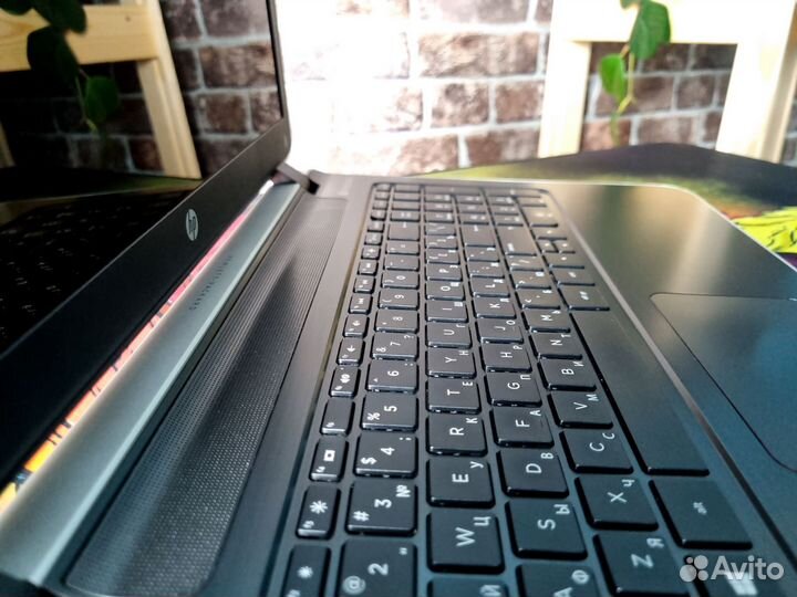 HP 15 AMD A4-6210/8GB/R3/SSD256