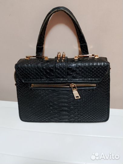 Отдам бесплатно при покупке любого товара