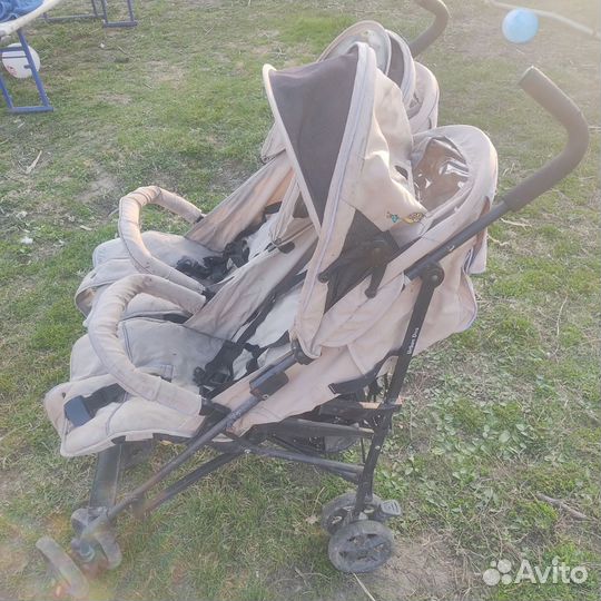 Прогулочная коляска трость для двойни