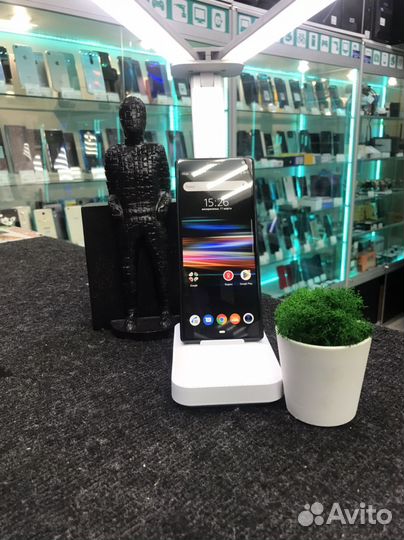 Sony Xperia 10 Plus, 4/64 ГБ
