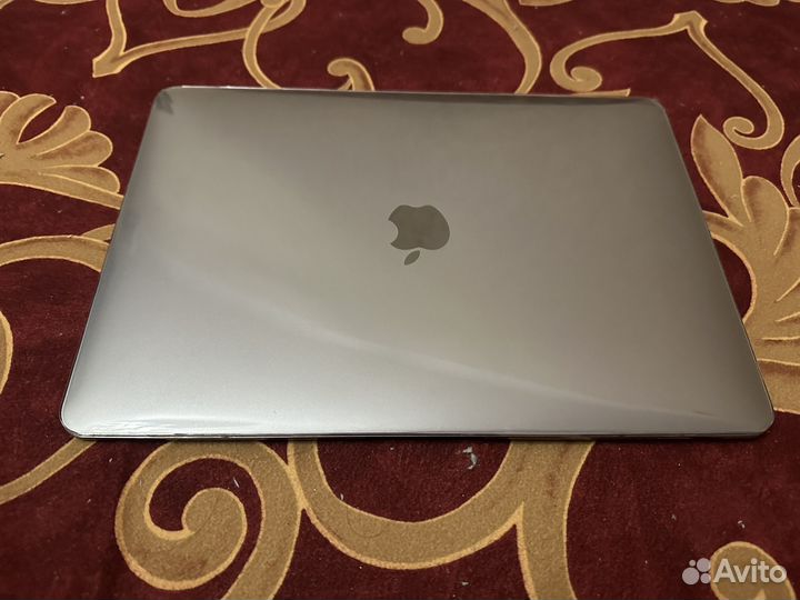 Apple MacBook air 13 2020 m1