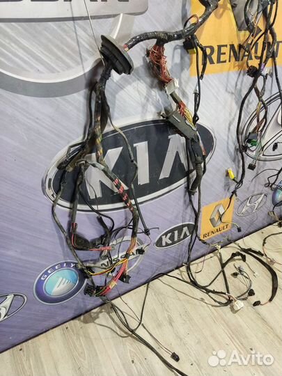 Проводка салона коса Renault logan