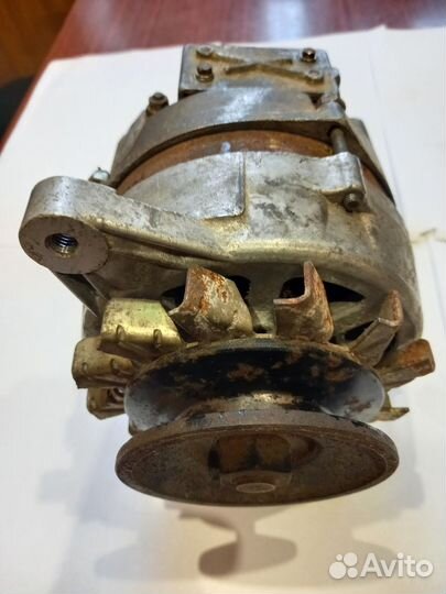 Генератор Катэк Г250Г3 (14 вольт 50 А)