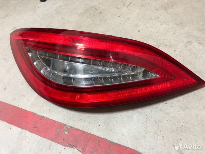 Фонарь левый Mercedes-Benz Cls W218