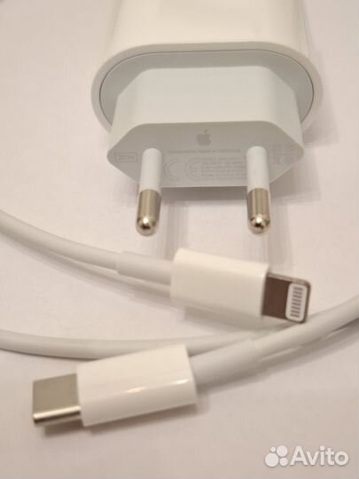 Адаптер питания Apple 20W model A2347 + кабель