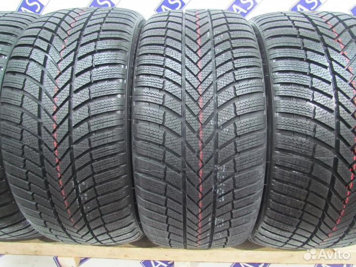 Bridgestone Blizzak LM-005 245/40 R18 и 265/35 R18 97V