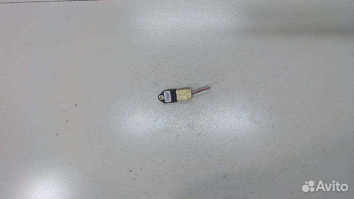 Датчик удара Toyota Verso, 2009