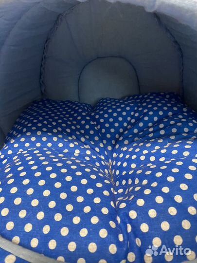 Лежанка для кошек