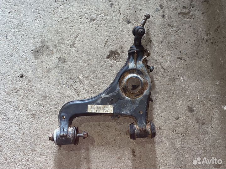 Рычаг передний правый нижний Mercedes W210