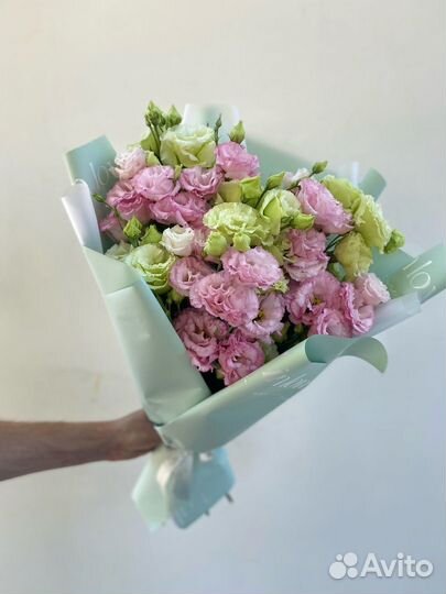 Эустома, букет с эустомой