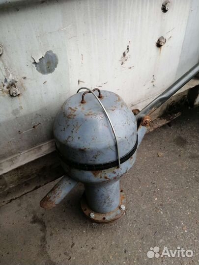 Советский ручной насос